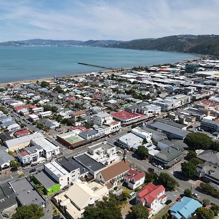 Modern 2Br Central Petone Gem Лоуэр-Хатт Экстерьер фото
