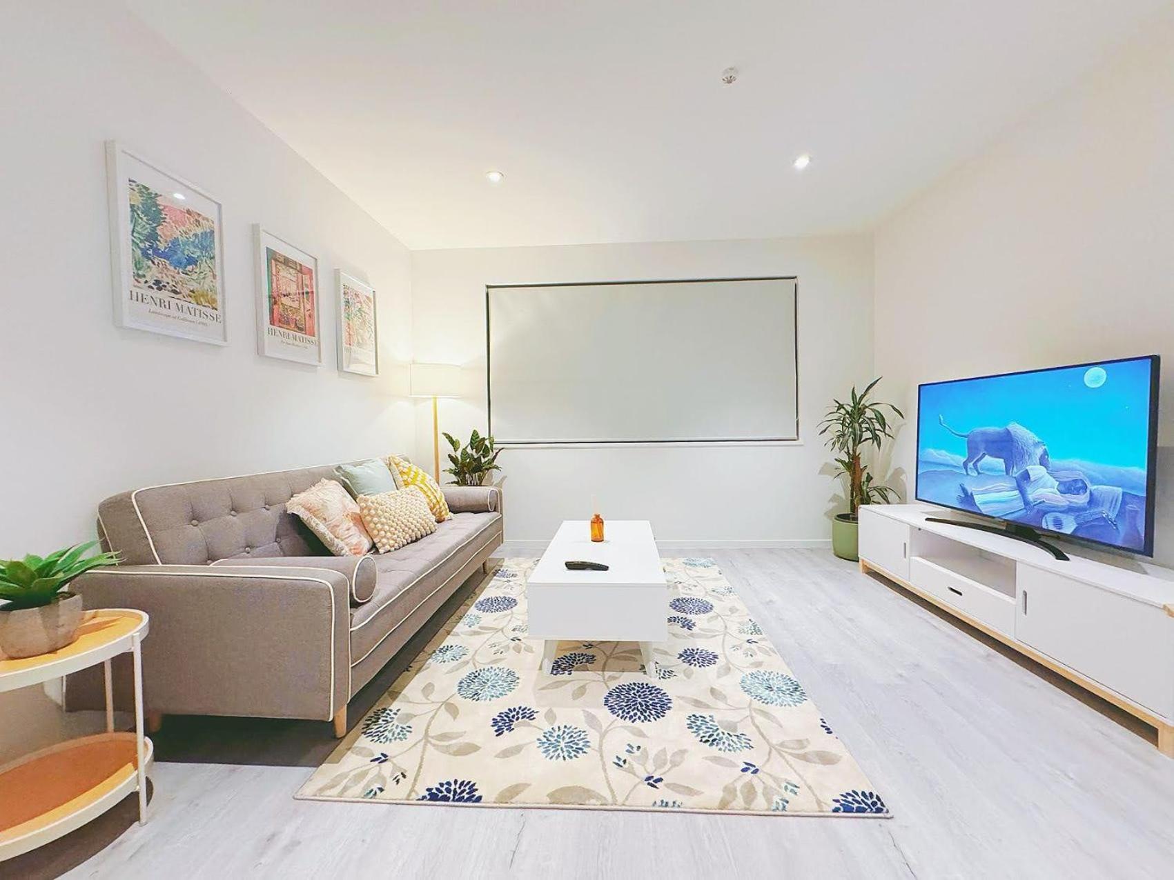 Modern 2Br Central Petone Gem Лоуэр-Хатт Экстерьер фото