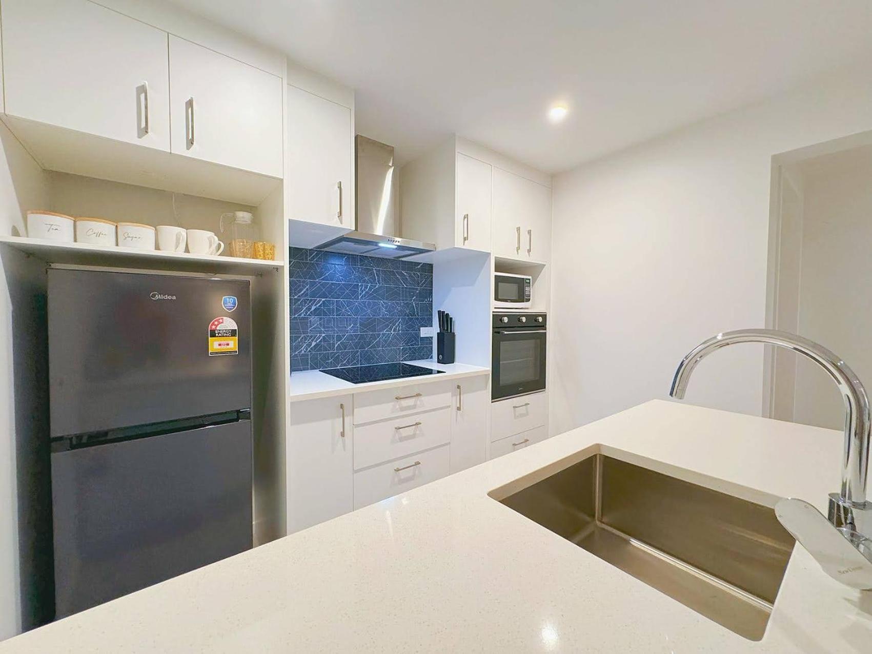 Modern 2Br Central Petone Gem Лоуэр-Хатт Экстерьер фото