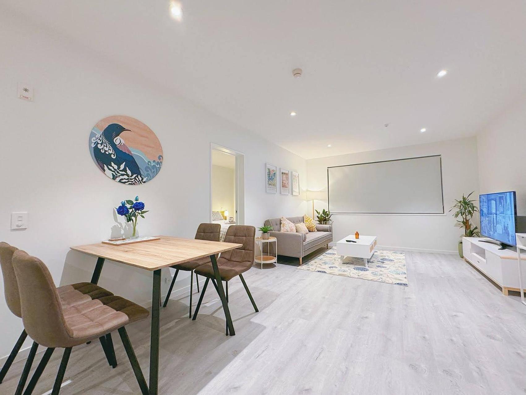 Modern 2Br Central Petone Gem Лоуэр-Хатт Экстерьер фото