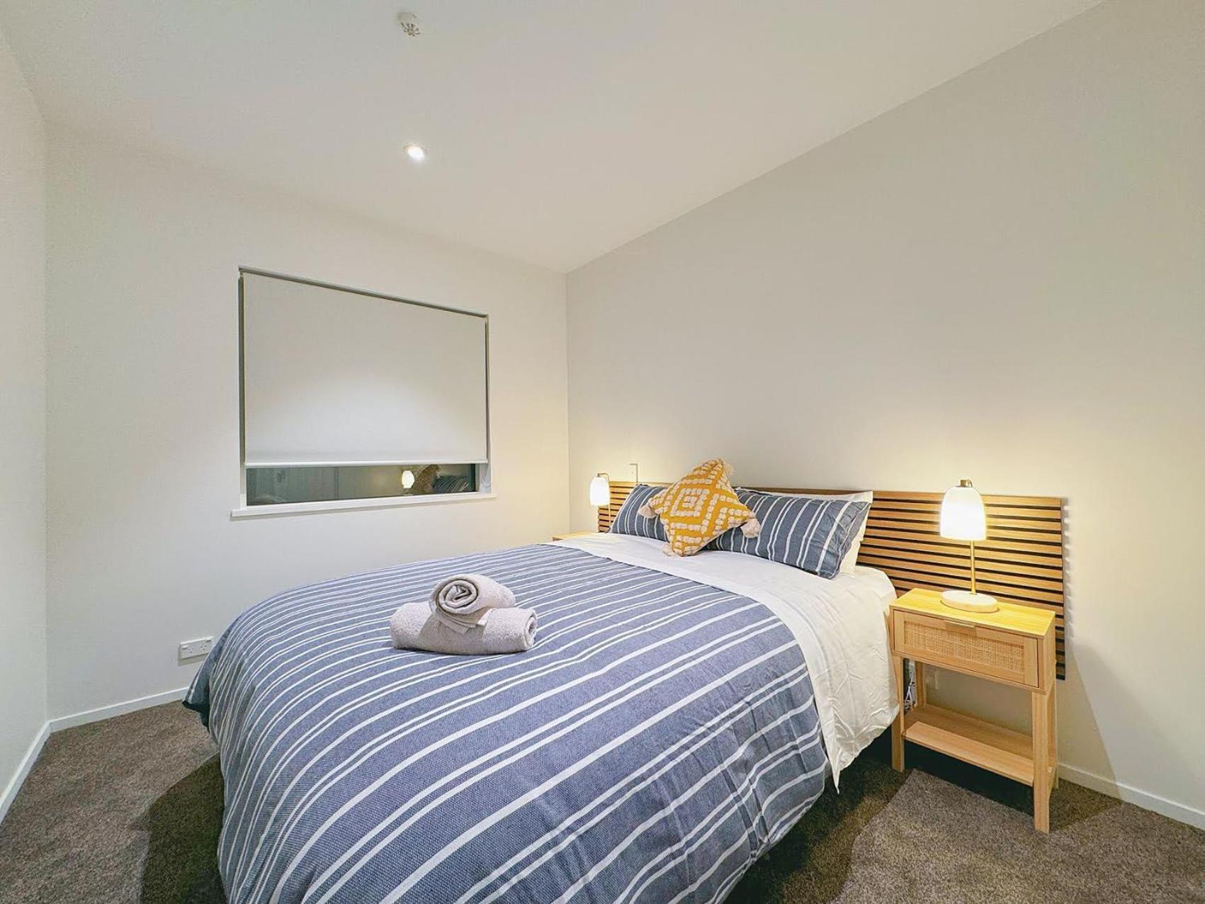 Modern 2Br Central Petone Gem Лоуэр-Хатт Экстерьер фото